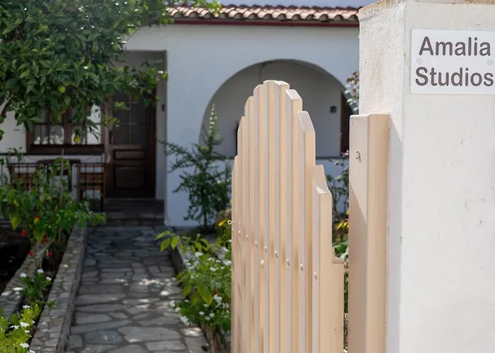 Amalia Скиатос